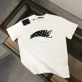 Picture of Louis Vuitton T Shirts Short _SKULVXS-LmptxL01236829
